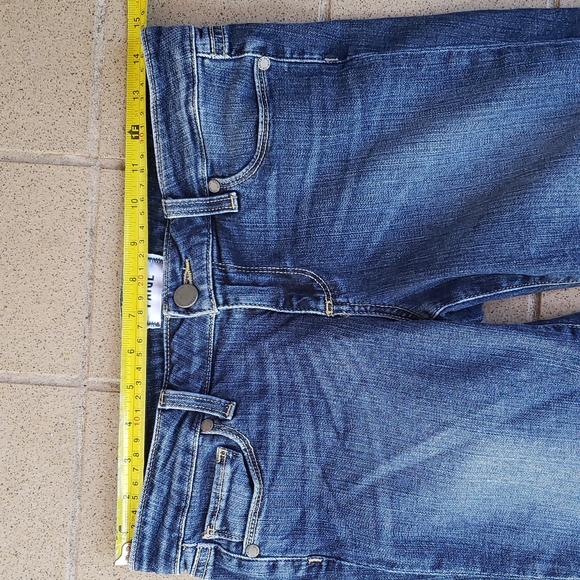 Paige Stretch Bermuda Jean Shorts Cut-Offs Size 25" Waist X 11" Inseam Length - Picture 4 of 9